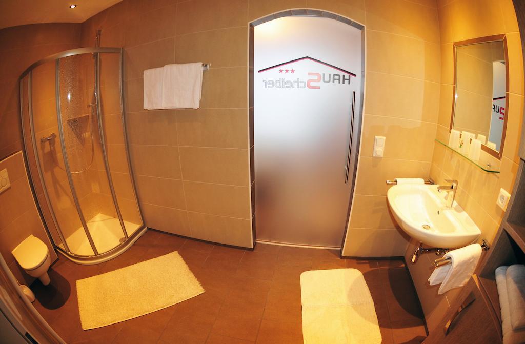 Haus Scheiber Hotell Sankt Jakob in Defereggen Rum bild