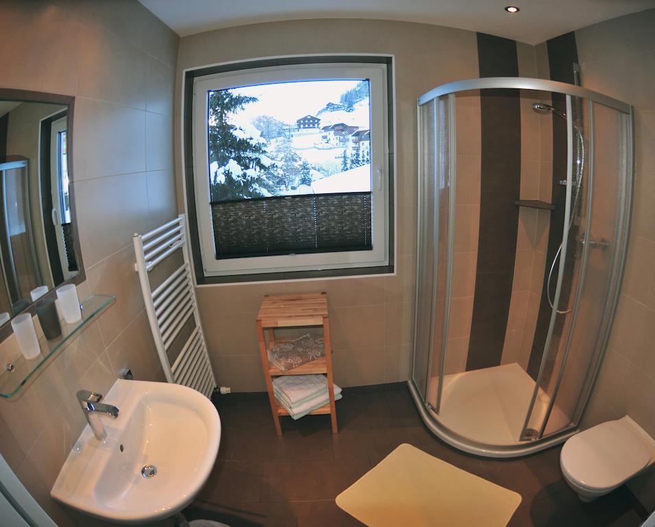 Haus Scheiber Hotell Sankt Jakob in Defereggen Rum bild